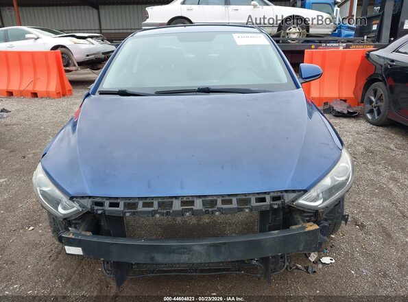 5NPD84LF3JH268921 2018 HYUNDAI ELANTRA Blue Rear interior view
