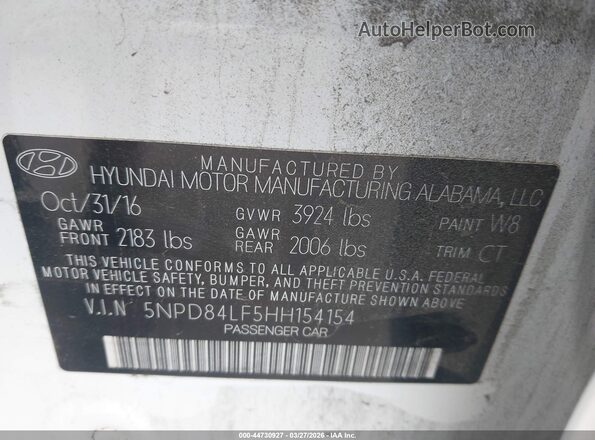 5NPD84LF5HH154154 2017 HYUNDAI ELANTRA White ძრავის განყოფილების ხედი