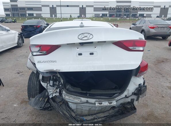 5NPD84LF5HH154154 2017 HYUNDAI ELANTRA White 