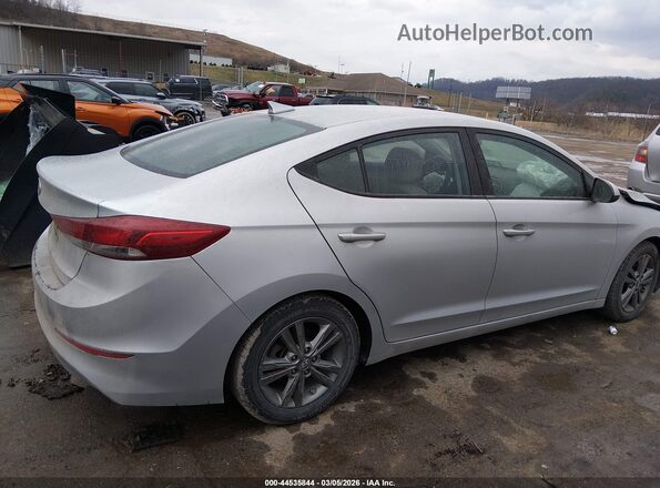 5NPD84LF5JH245320 2018 HYUNDAI ELANTRA Серебряный Задняя правая четверть