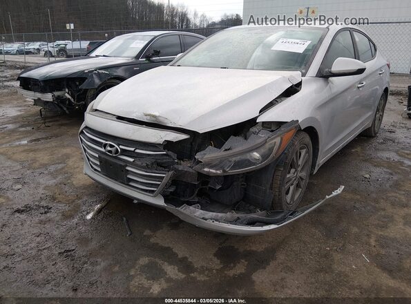 5NPD84LF5JH245320 2018 HYUNDAI ELANTRA Серебряный Вид спереди