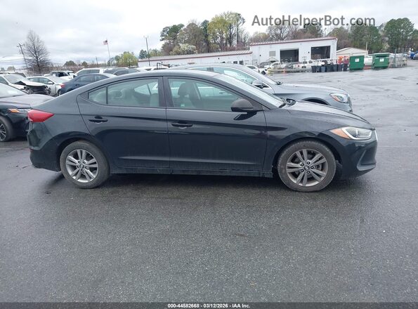 5NPD84LF6HH028479 2017 HYUNDAI ELANTRA Black 