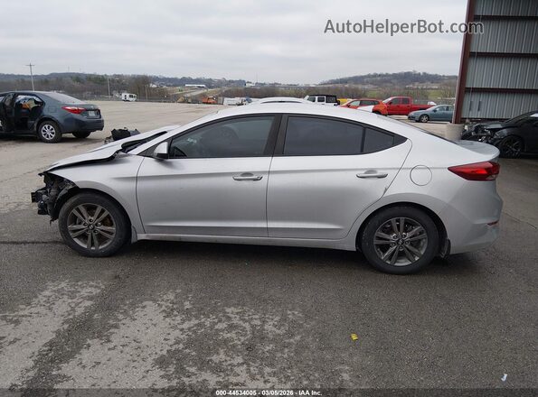 5NPD84LF6JH260313 2018 HYUNDAI ELANTRA Серебряный 