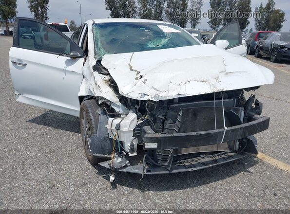 5NPD84LF6JH269710 2018 HYUNDAI ELANTRA White Vista frontal