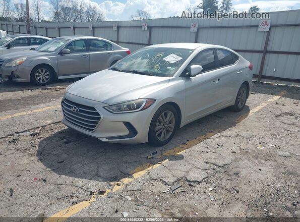 5NPD84LF6JH306948 2018 HYUNDAI ELANTRA Gray Vista tres cuartos delantera izquierda