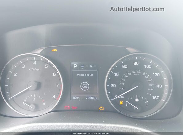 5NPD84LF7JH354765 2018 HYUNDAI ELANTRA Silver Widok tylnych siedzeń