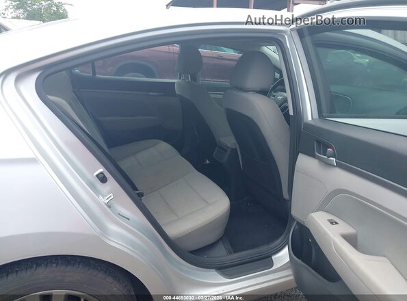 5NPD84LF7JH354765 2018 HYUNDAI ELANTRA Silver Widok naklejki z numerem VIN