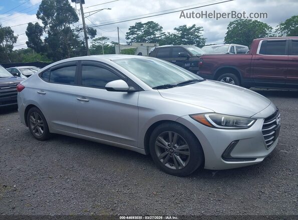 5NPD84LF7JH354765 2018 HYUNDAI ELANTRA Silver Widok wnętrza z tyłu