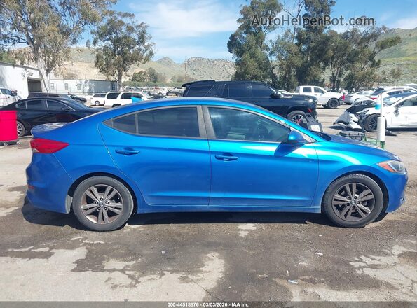 5NPD84LF8HH121990 2017 HYUNDAI ELANTRA Blue უკანა სალონის ხედი