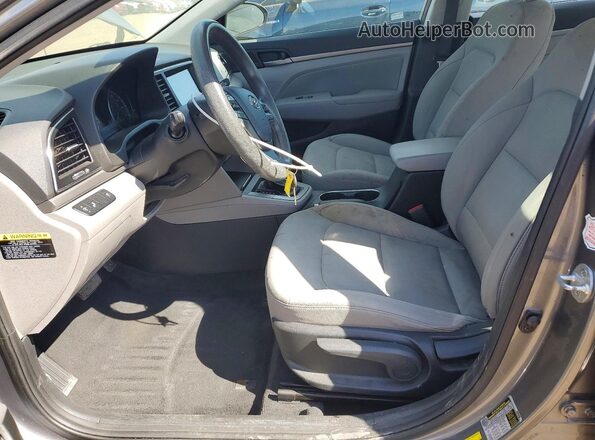5NPD84LF9JH248656 2018 HYUNDAI ELANTRA Gray Vista interior delantera