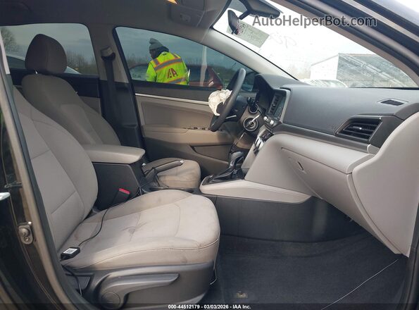 5NPD84LFXKH437043 2019 HYUNDAI ELANTRA Black 