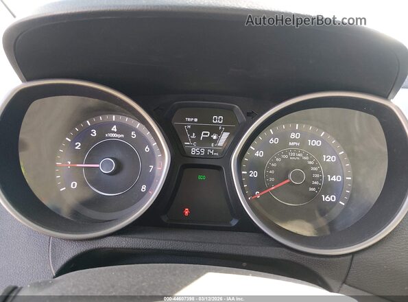 5NPDH4AE0GH766190 2016 HYUNDAI ELANTRA Red Vista de los asientos traseros