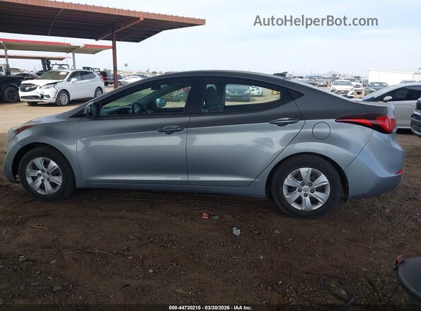 5NPDH4AE1GH702269 2016 HYUNDAI ELANTRA Silver Vista interior trasera