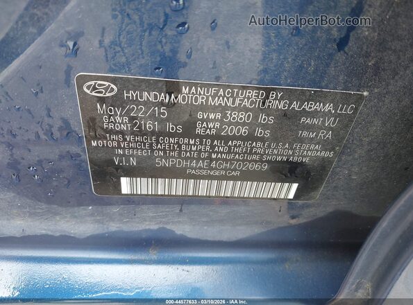 5NPDH4AE4GH702069 2016 HYUNDAI ELANTRA Blue Engine compartment view