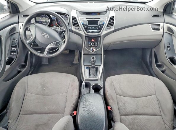 5NPDH4AE4GH716165 2016 HYUNDAI ELANTRA Silver Dashboard view