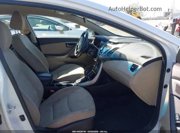 5NPDH4AE7GH707573 2016 HYUNDAI ELANTRA White Widok wnętrza z przodu