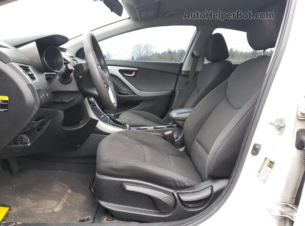 5NPDH4AE7GH779681 2016 HYUNDAI ELANTRA White Вид салону спереду