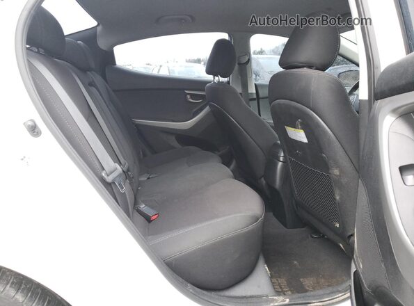 5NPDH4AE7GH779681 2016 HYUNDAI ELANTRA White Вид задніх сидінь