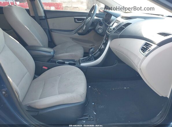 5NPDH4AE8GH657489 2016 HYUNDAI ELANTRA Blue Вид салону спереду