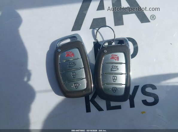 5NPDH4AE8GH675958 2016 HYUNDAI ELANTRA White 