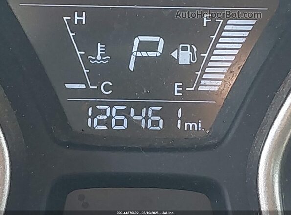 5NPDH4AE8GH675958 2016 HYUNDAI ELANTRA White 