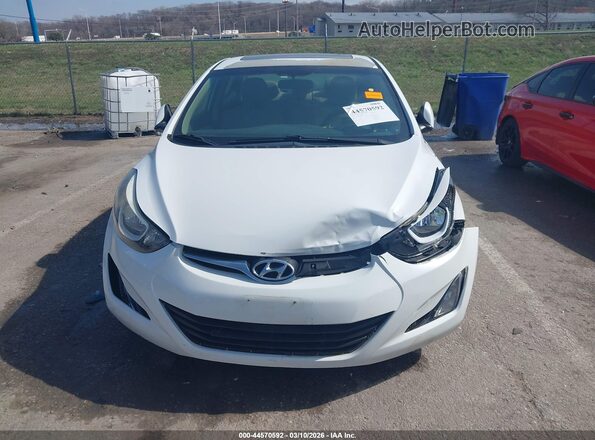 5NPDH4AE8GH675958 2016 HYUNDAI ELANTRA White 