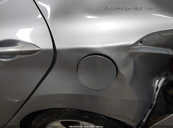 5NPDH4AE8GH689360 2016 HYUNDAI ELANTRA Silver Front view