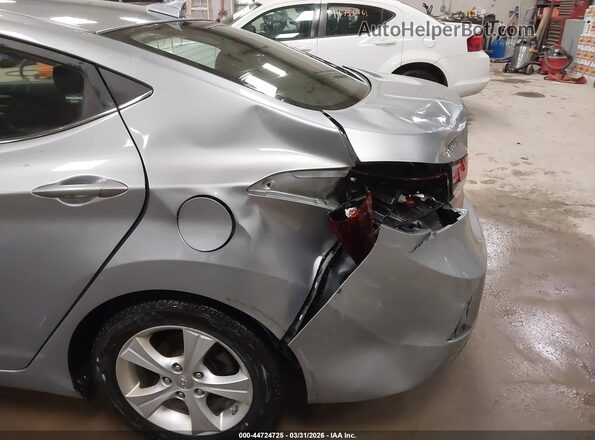 5NPDH4AE8GH689360 2016 HYUNDAI ELANTRA Silver 