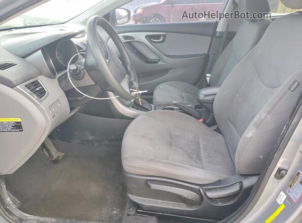 5NPDH4AE8GH714693 2016 HYUNDAI ELANTRA Silver Vista interior delantera