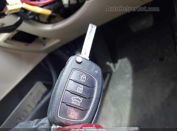 5NPE24AF0JH599822 2018 HYUNDAI SONATA Black Dashboard view