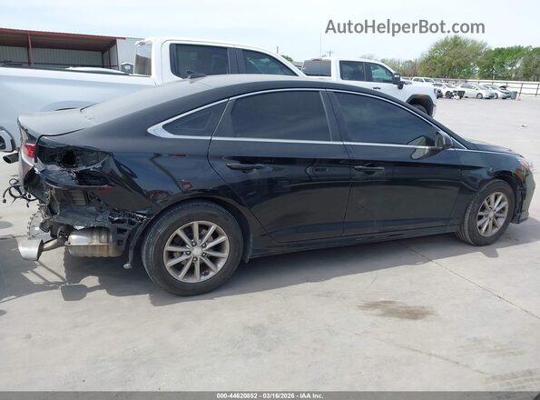 5NPE24AF0JH599822 2018 HYUNDAI SONATA Black 360 interior view