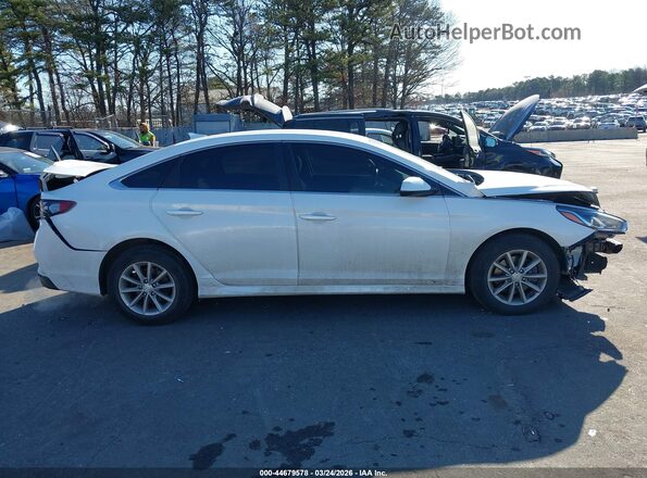 5NPE24AF0KH818327 2019 HYUNDAI SONATA White Widok wnętrza 360 stopni