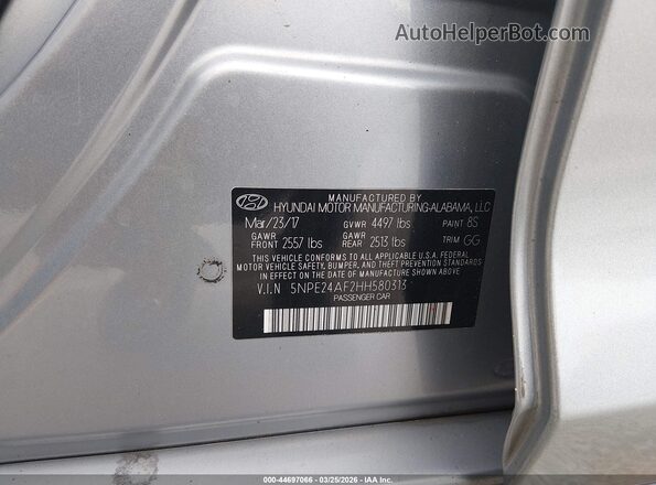 5NPE24AF2HH580313 2017 HYUNDAI SONATA Silver Vista del compartimento del motor