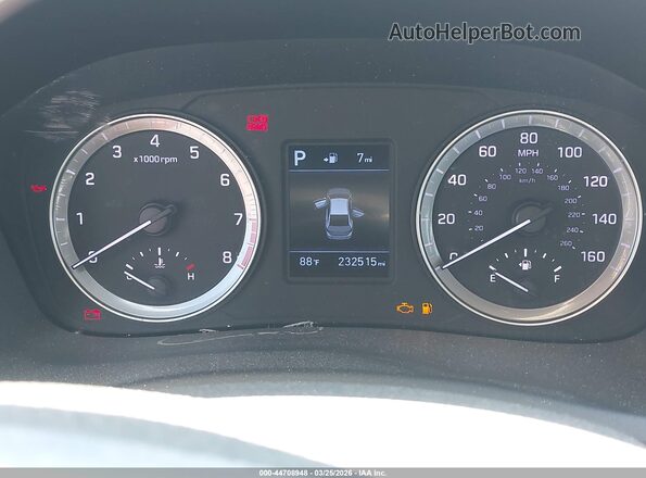 5NPE24AF2KH804798 2019 HYUNDAI SONATA Red უკანა სავარძლების ხედი
