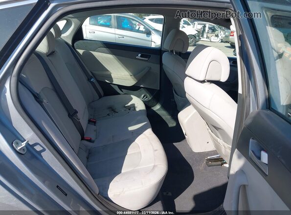 5NPE24AF3GH395699 2016 HYUNDAI SONATA Silver Vista de la etiqueta del VIN