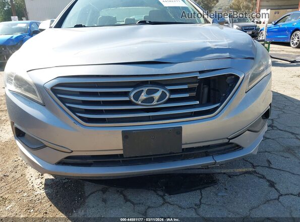 5NPE24AF3GH395699 2016 HYUNDAI SONATA Silver Vista interior de 360 grados