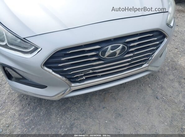 5NPE24AF3JH603989 2018 HYUNDAI SONATA Silver Вид спереду