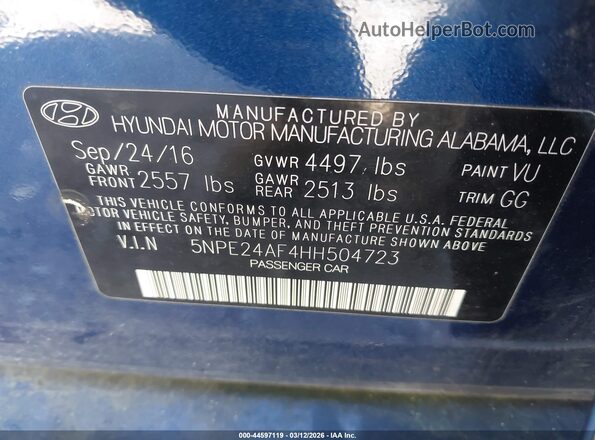 5NPE24AF4HH504723 2017 HYUNDAI SONATA Blue Widok komory silnika