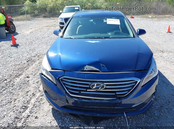 5NPE24AF4HH504723 2017 HYUNDAI SONATA Blue Widok z przodu