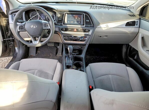 5NPE24AF4JH630523 2018 HYUNDAI SONATA Черный Вид панели приборов