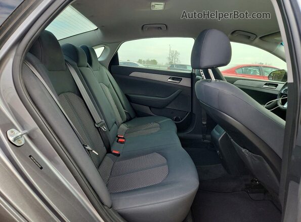 5NPE24AF4JH635429 2018 HYUNDAI SONATA Серый Вид задних сидений