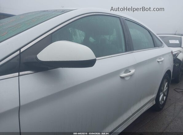 5NPE24AF4KH776227 2019 HYUNDAI SONATA White 