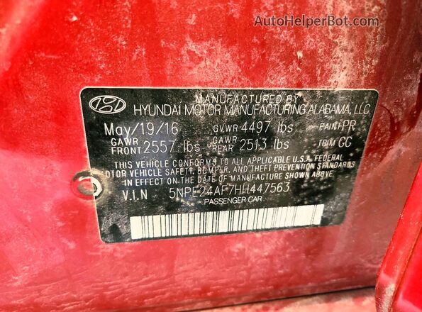 5NPE24AF7HH447563 2017 HYUNDAI SONATA Red Engine compartment view