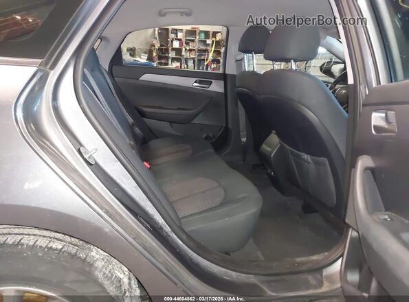 5NPE24AF7KH798352 2019 HYUNDAI SONATA Gray VIN sticker view