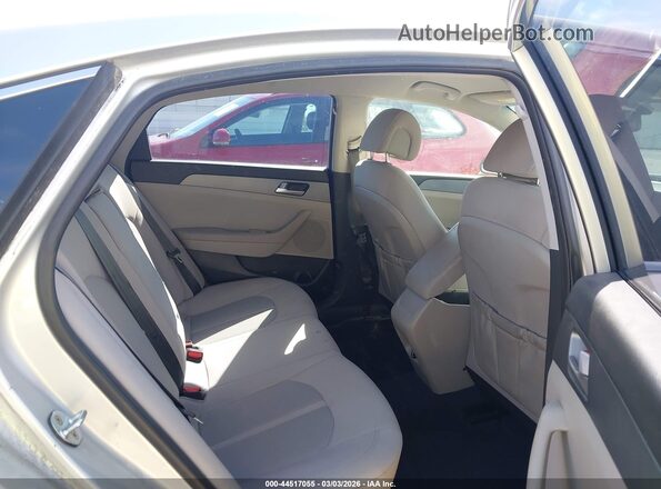 5NPE24AF8HH480524 2017 HYUNDAI SONATA Silver Widok naklejki z numerem VIN