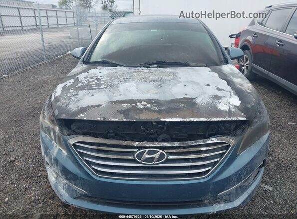 5NPE24AF8HH527650 2017 HYUNDAI SONATA Blue Front view