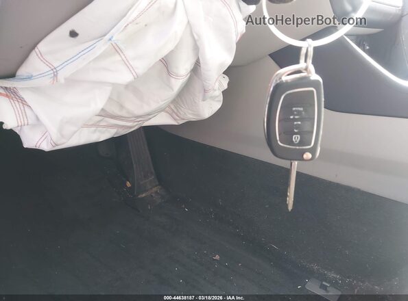 5NPE24AF8KH780555 2019 HYUNDAI SONATA Blue წინა პანელის ხედი