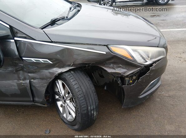 5NPE24AF9HH518892 2017 HYUNDAI SONATA Brown Front view