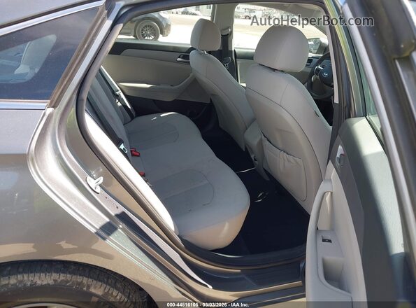 5NPE24AF9KH769581 2019 HYUNDAI SONATA Silver 