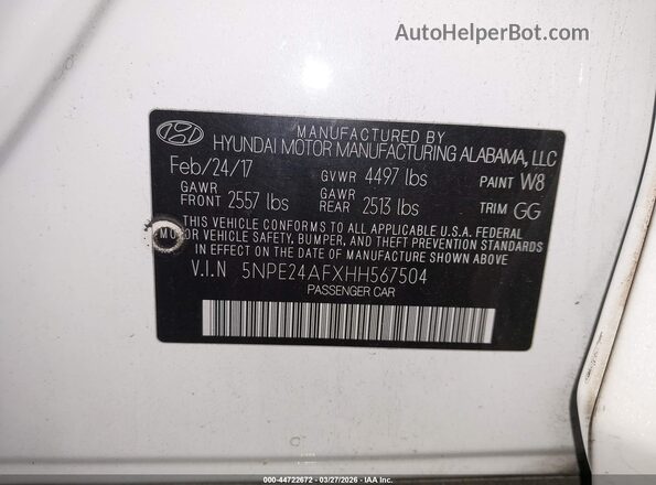 5NPE24AFXHH567504 2017 HYUNDAI SONATA White Widok komory silnika
